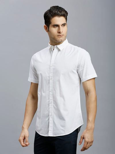 White Solid Peached Cotton Slim Fit Casual Half Sleeve Shirt