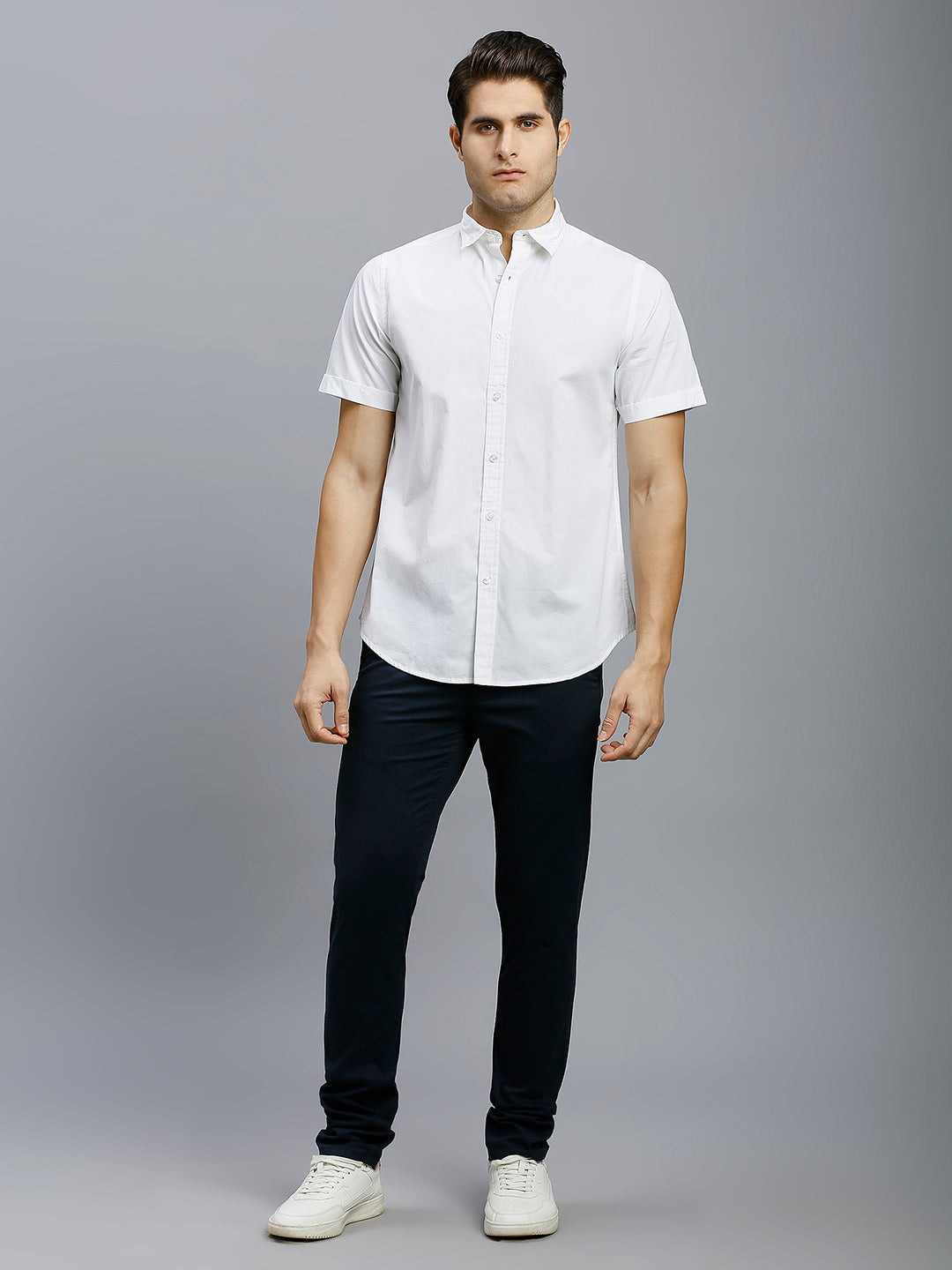 White Solid Peached Cotton Slim Fit Casual Half Sleeve Shirt