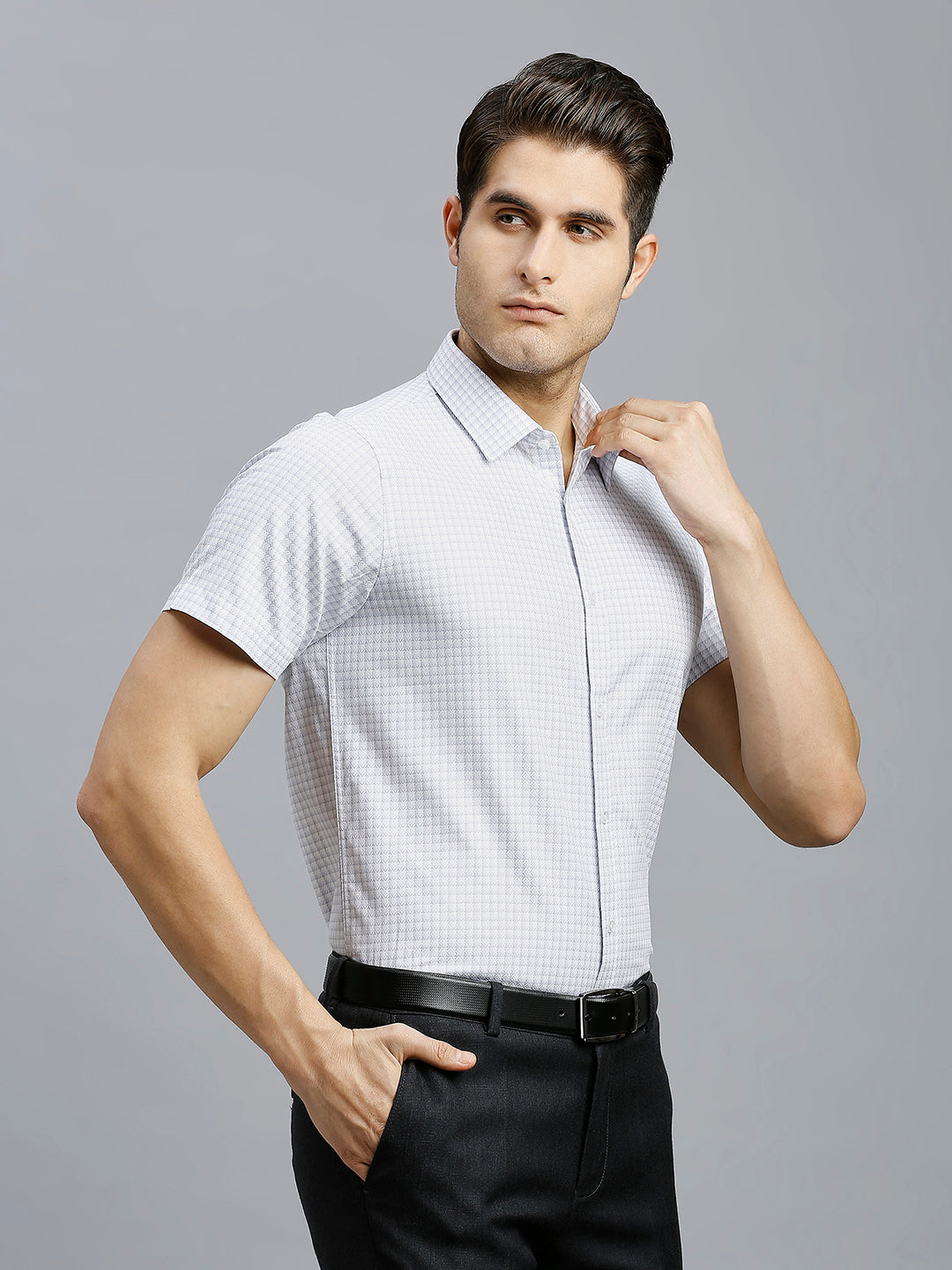 White & Grey Checks 100% Cotton Slim Fit Formal Half Sleeve Shirt