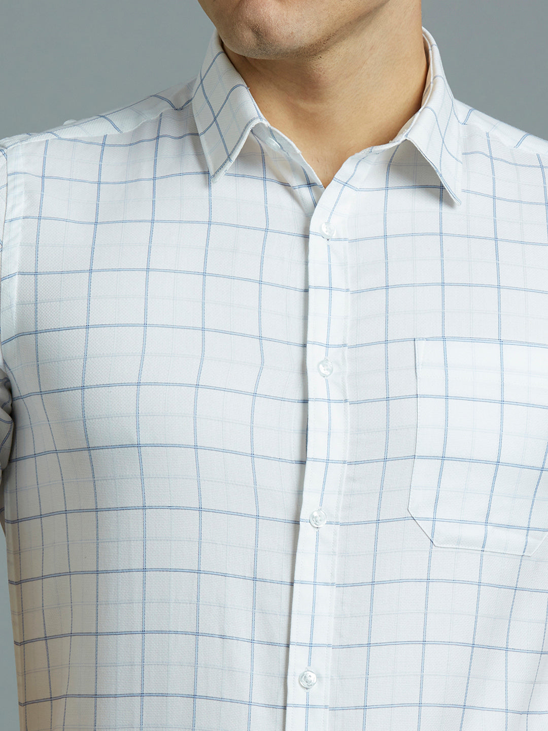White & Sky Checks 100% Cotton Regular Fit Formal Half Sleeve Shirt