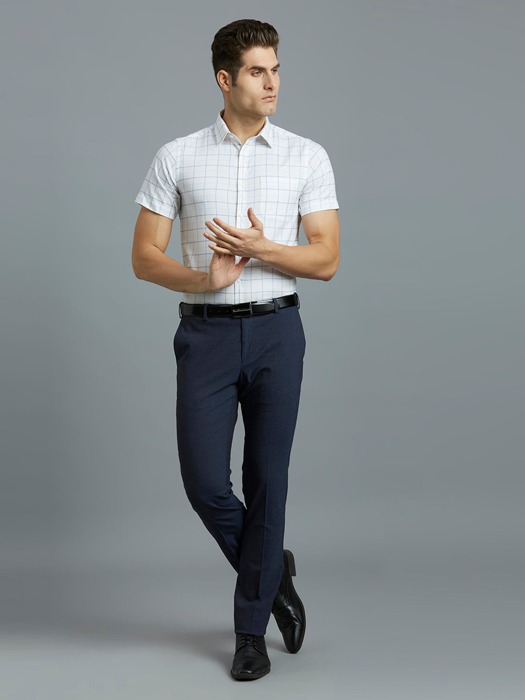 White & Sky Checks 100% Cotton Regular Fit Formal Half Sleeve Shirt