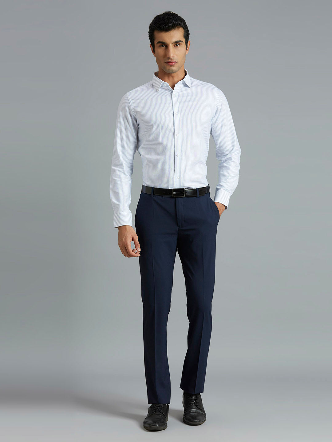 White & Blue Stripe 100% Cotton Slim Fit Formal Full Sleeve Shirt