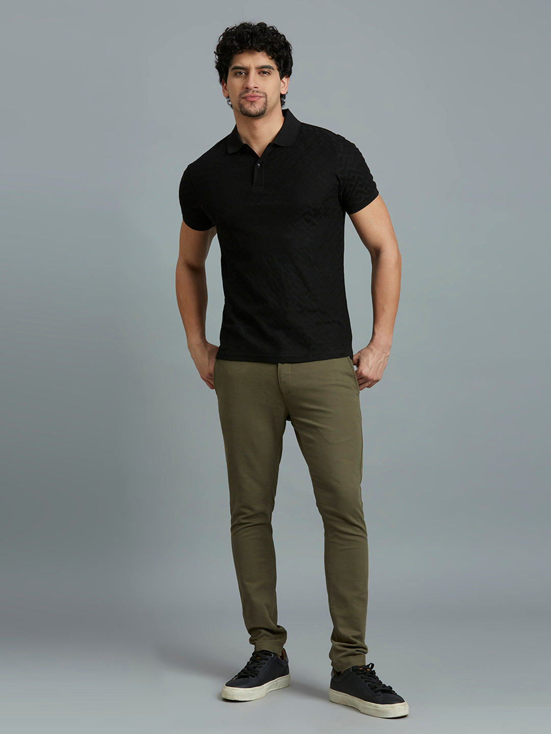 Black Jacquard 100% Cotton Slim Fit Casual Half Sleeve T-Shirt
