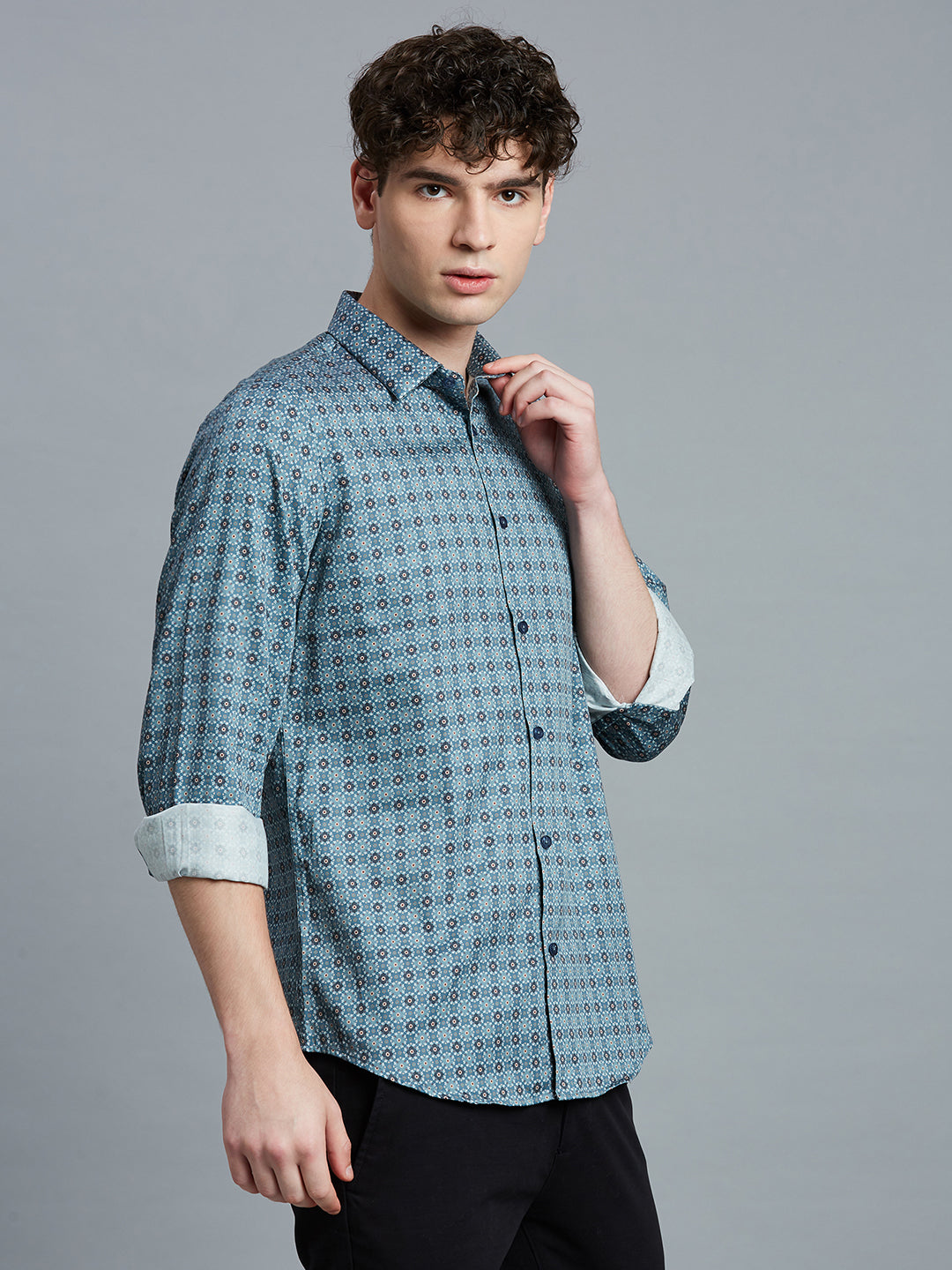 Blue Printed 100% Cotton Slim Fit Casual Full Sleeve Shirt