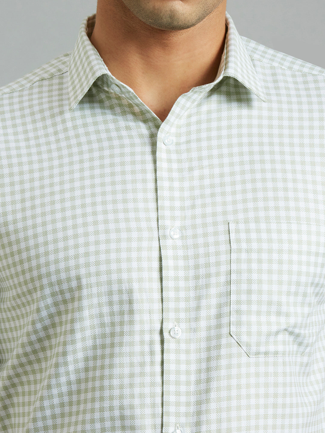 White & Green Checks 100% Cotton Regular Fit Formal Half Sleeve Shirt