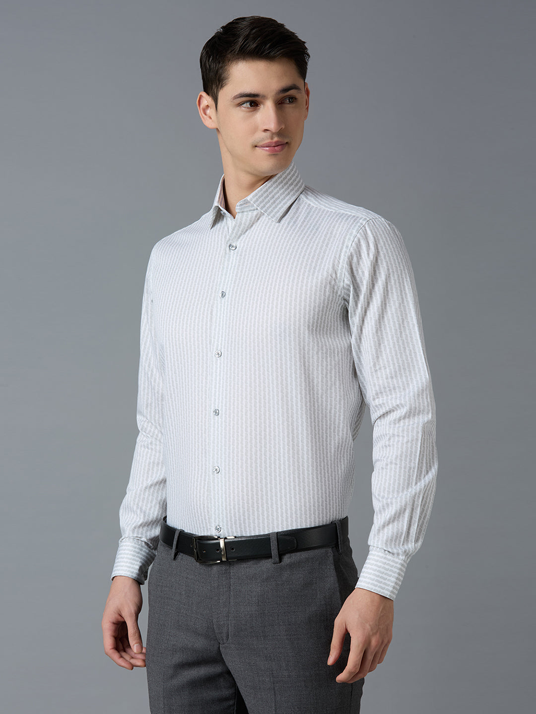 White 100% cotton printed Regular fit formal full sleeve shirt