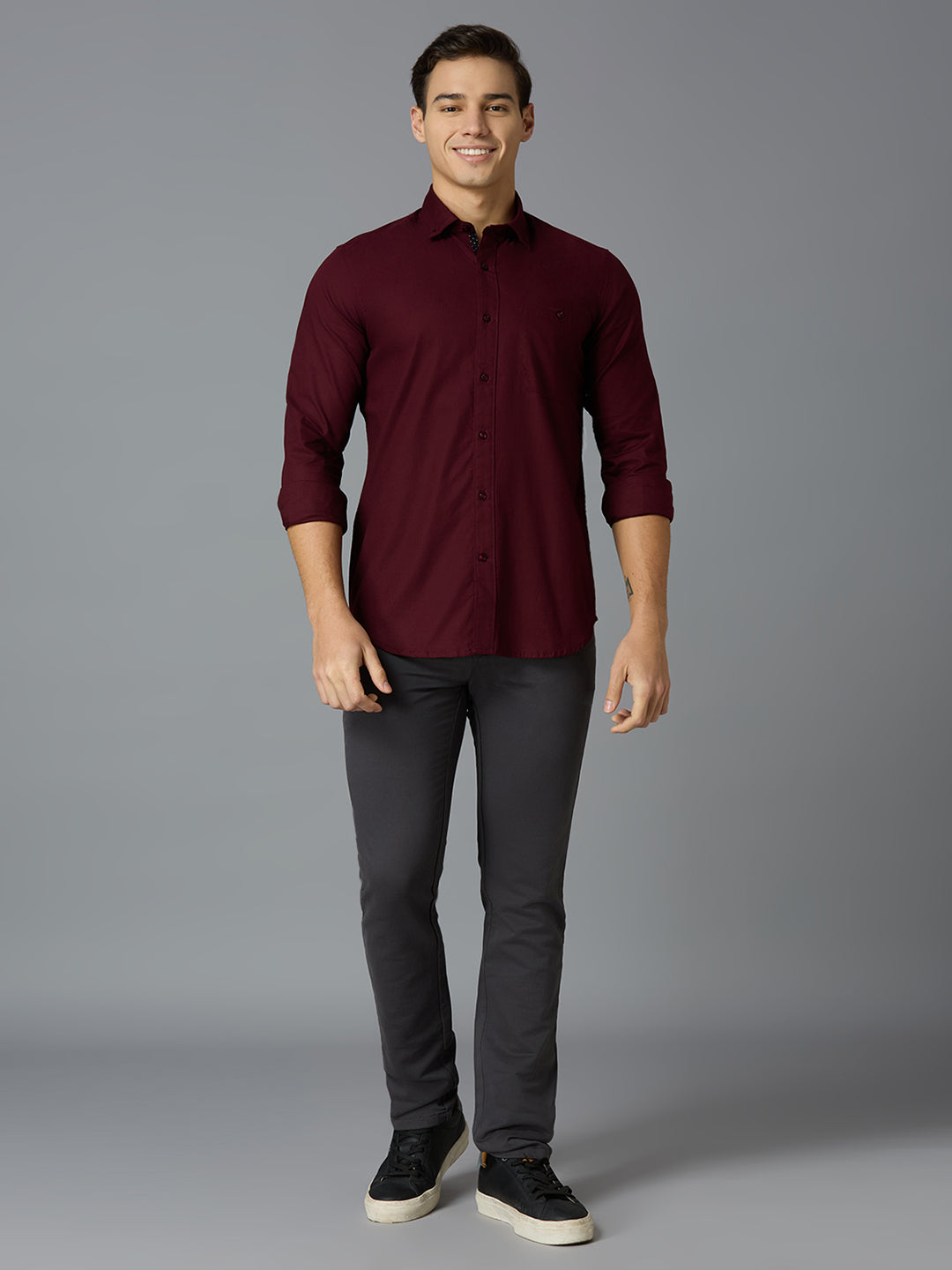 Burgundy 100% Cotton Solid Slim Fit Smart Casual Full Sleeves Shirts
