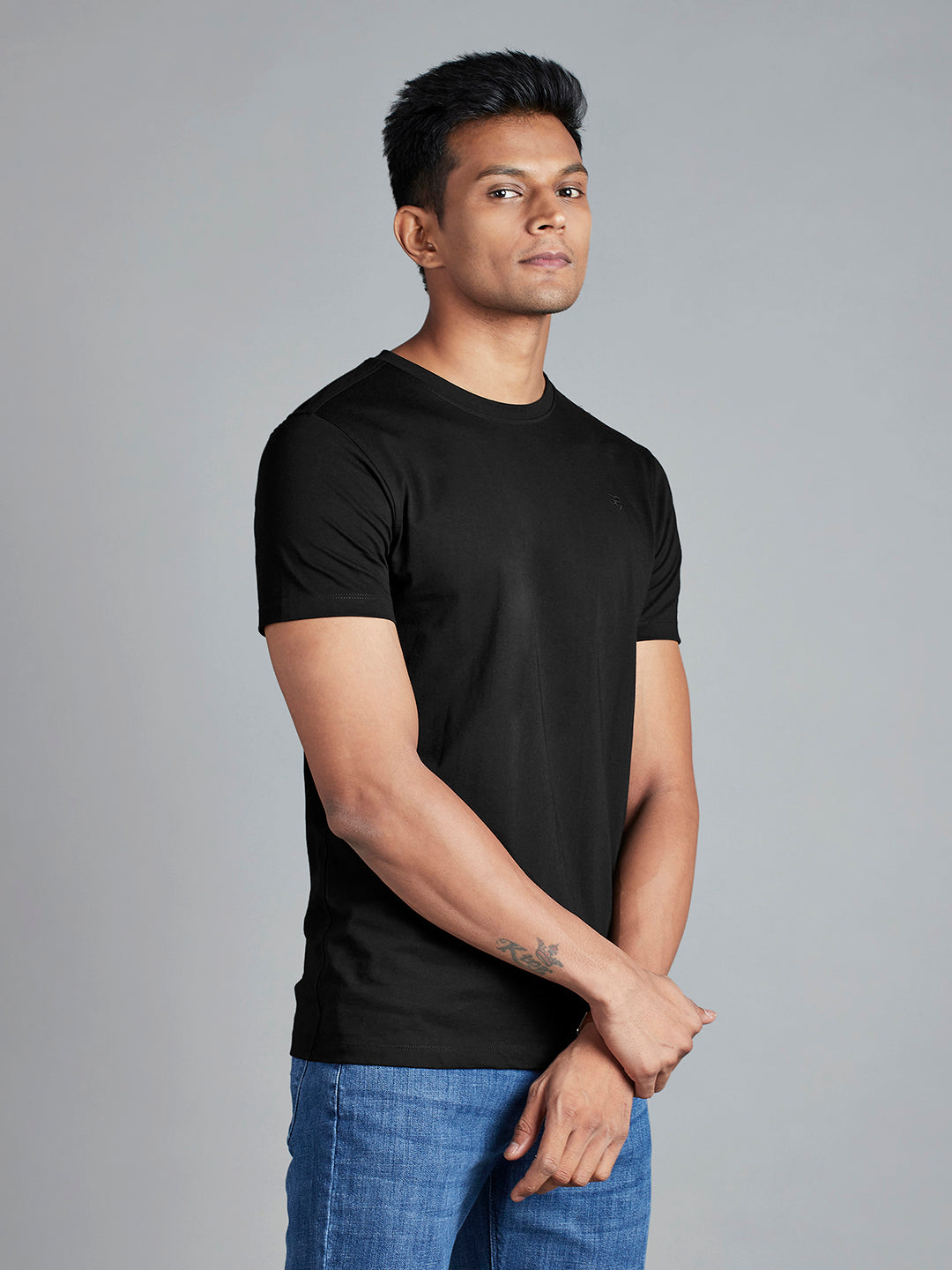 Black Menswear Topwear T Shirts