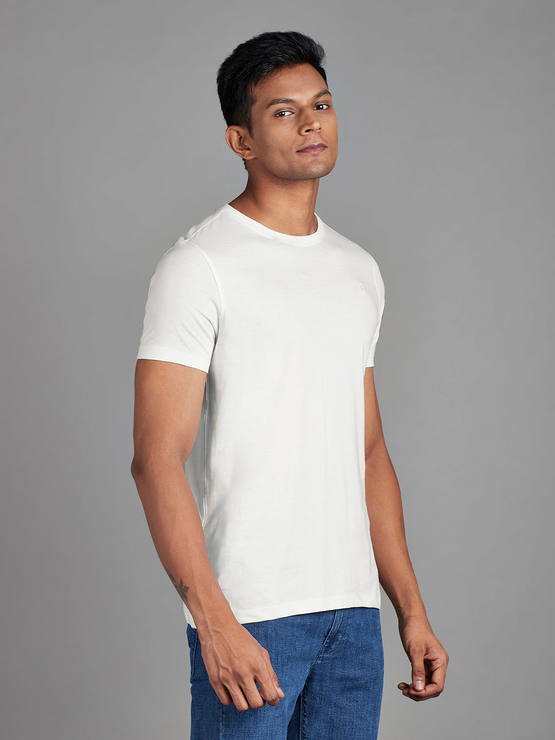 White Menswear Topwear T Shirts