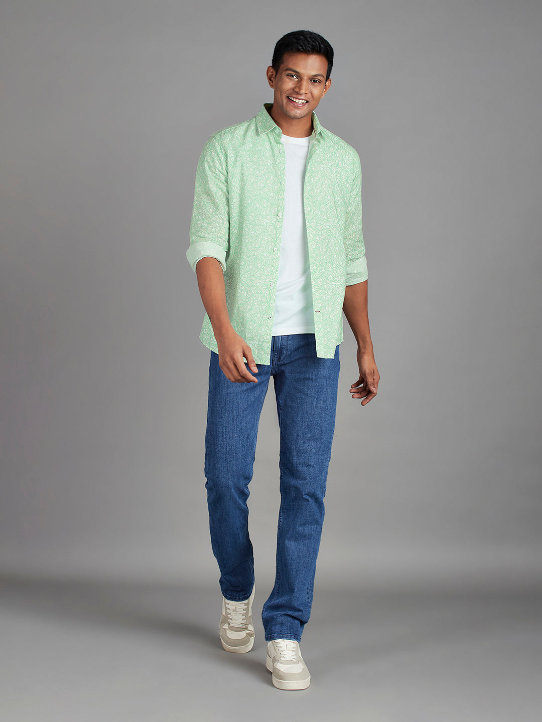 Green Menswear Topwear Shirts