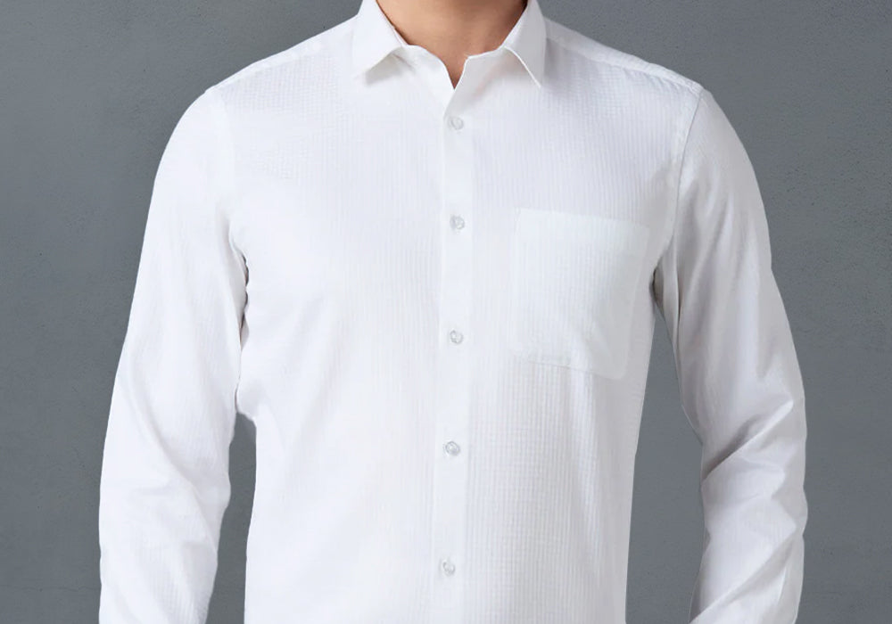 How to Keep Your White Shirt Looking Crisp and Fresh All Day
