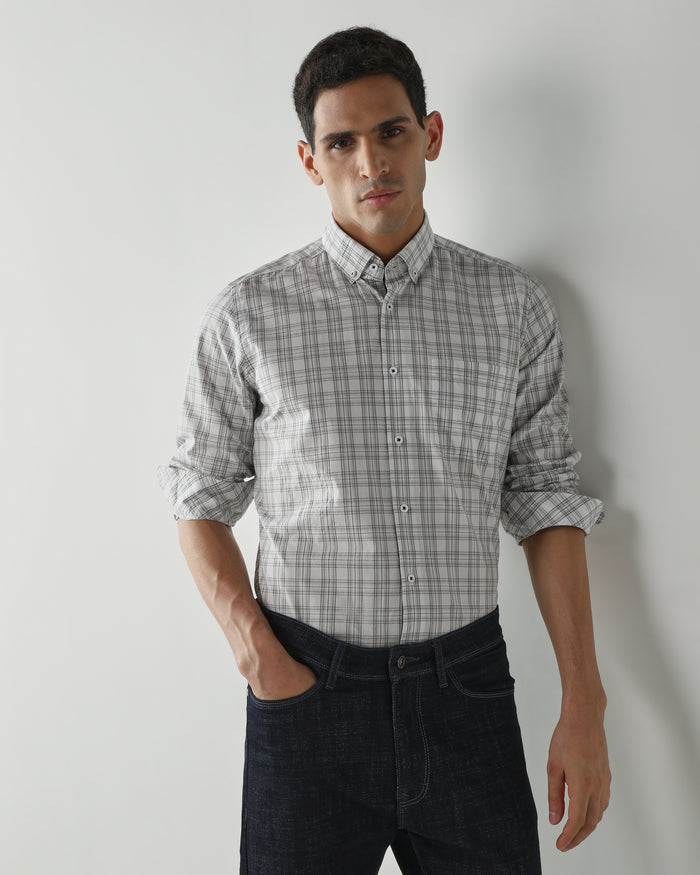 Men's Pure Cotton Checks Slim Fit Full Sleeve Casual Shirt - White & Grey
