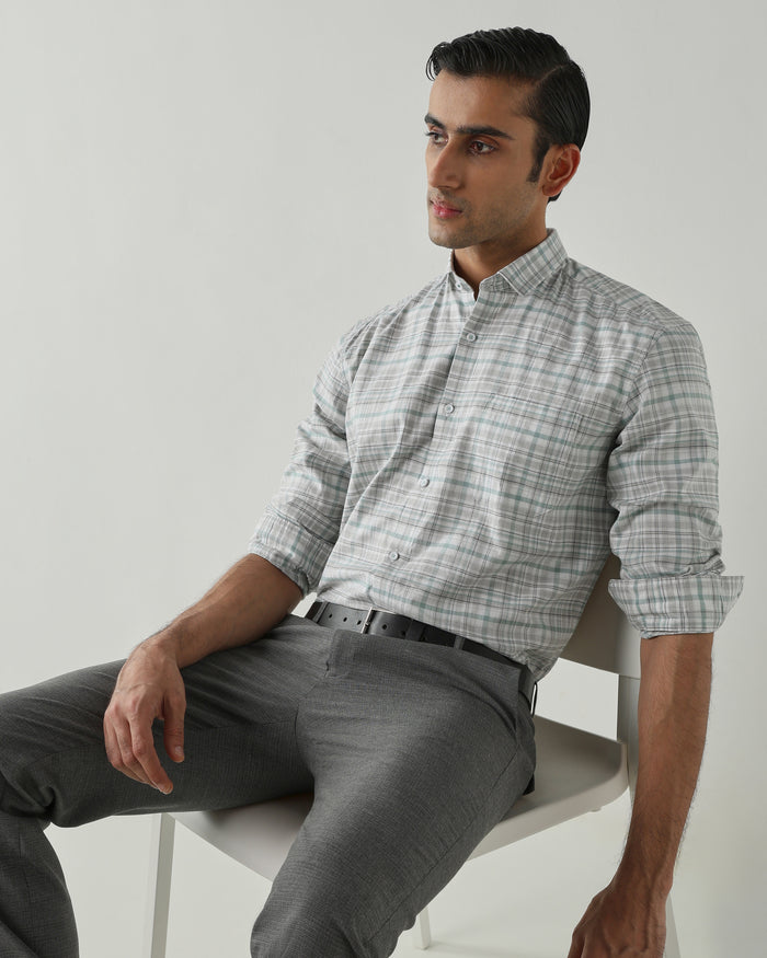 Men's Pure Cotton Checks Regular Fit Full Sleeve Casual Shirt - White & Green