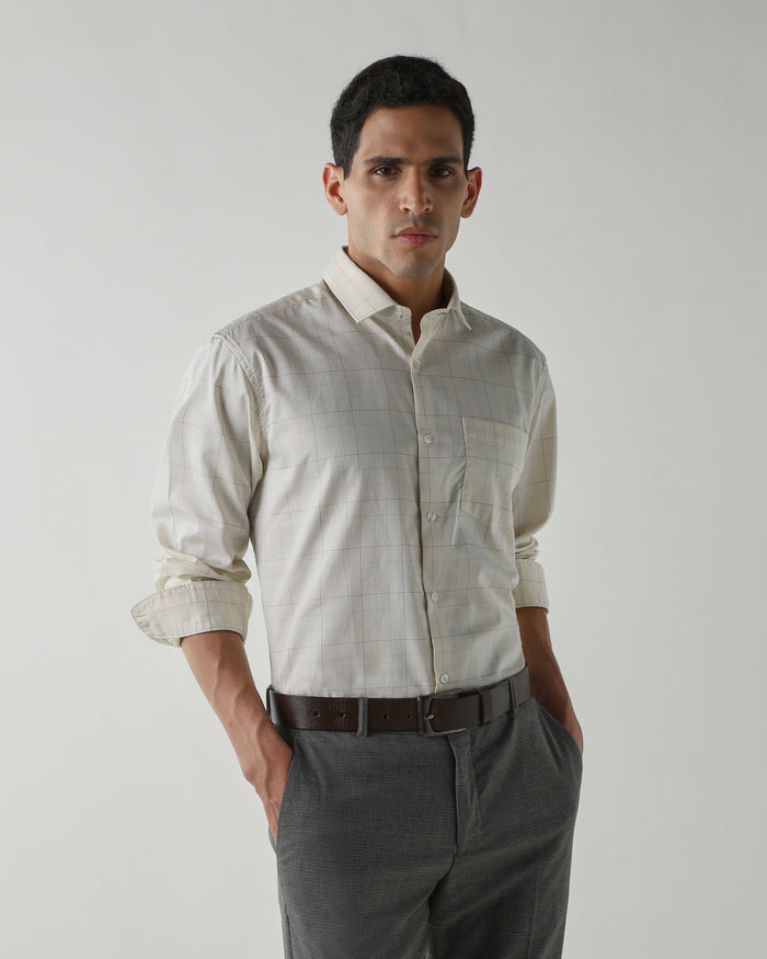 Men's Pure Cotton Checks Slim Fit Full Sleeve Formal Shirt - Brown