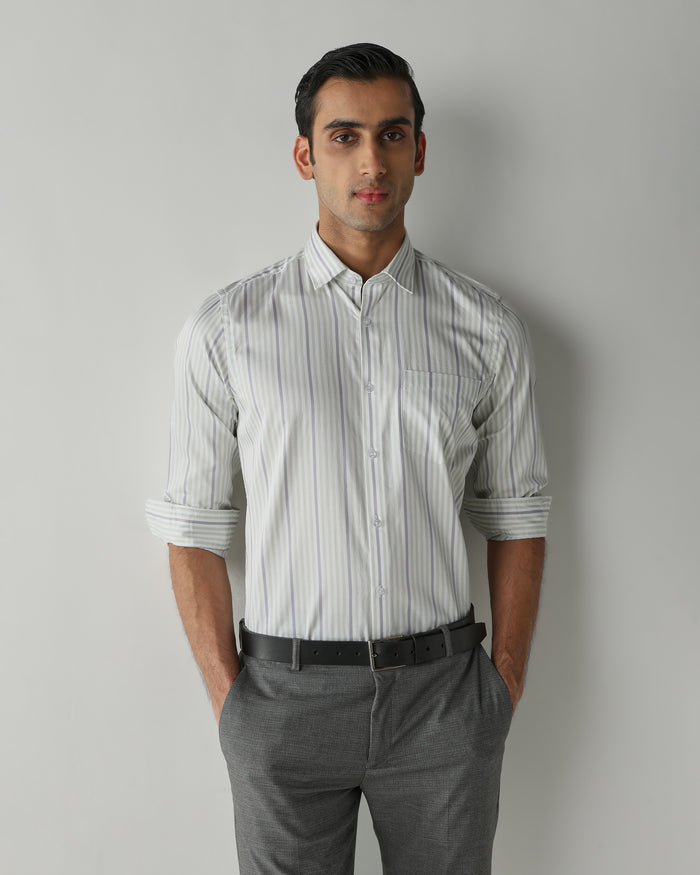 Men's Pure Cotton Stripe Slim Fit Full Sleeve Casual Shirt - White & Green