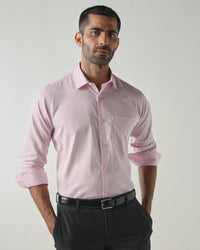Lt Pink Slim Fit Formal Essential Shirts