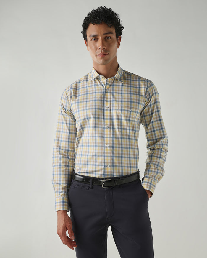 Men's Pure Cotton Checks Slim Fit Full Sleeve Casual Shirt - White & Yellow