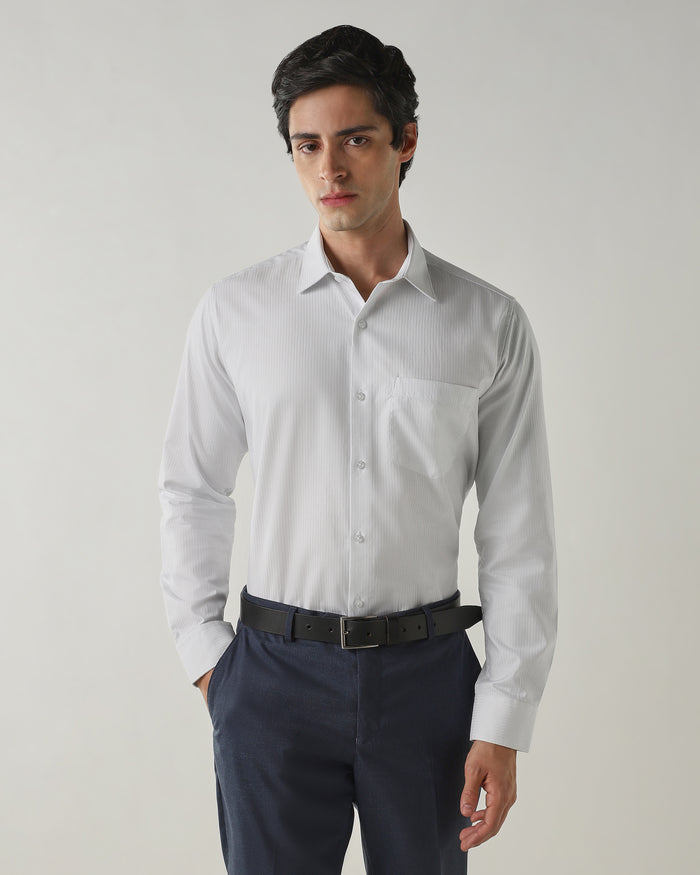 Men's Pure Cotton Stripe Stripe Slim Fit Full Sleeve Formal Shirt - White