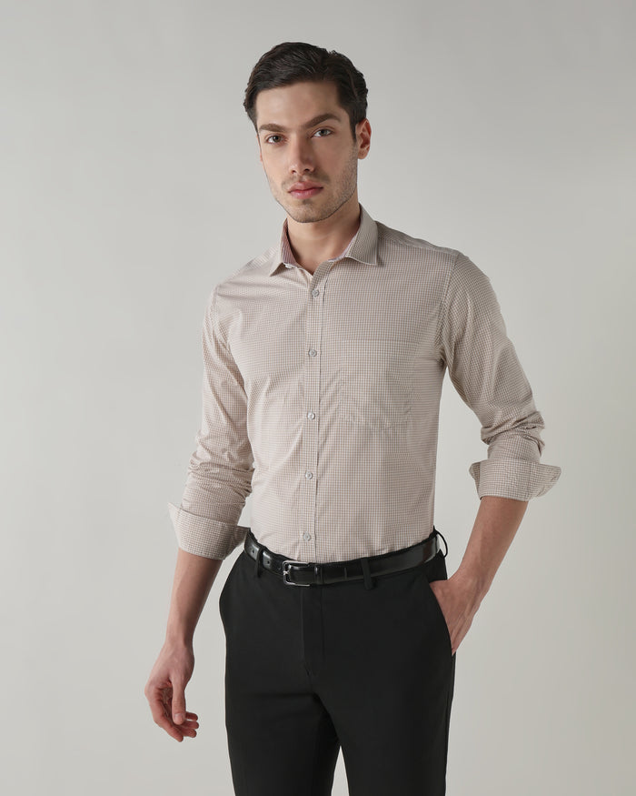 Men's Pure Cotton Checks Slim Fit Full Sleeve Casual Shirt - White & Brown