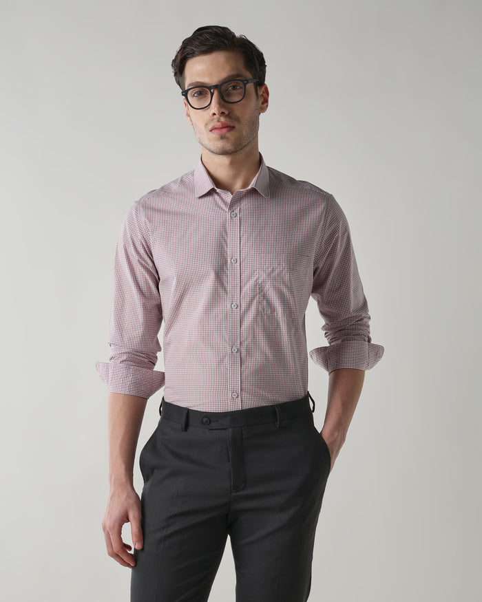 Men's Pure Cotton Checks Slim Fit Full Sleeve Casual Shirt - White & Red