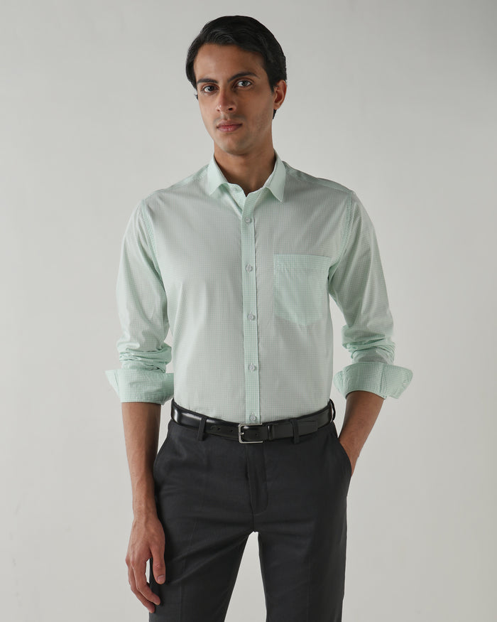 Men's Pure Cotton Checks Slim Fit Full Sleeve Casual Shirt - White & Green