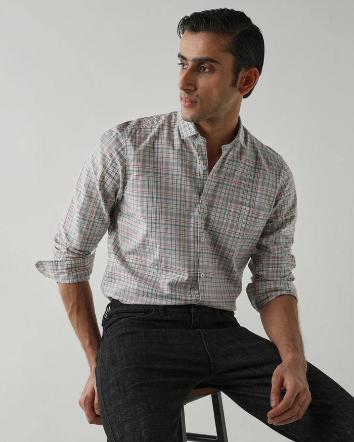 Men's Pure Cotton Checks Slim Fit Full Sleeve Casual Shirt - White & Green