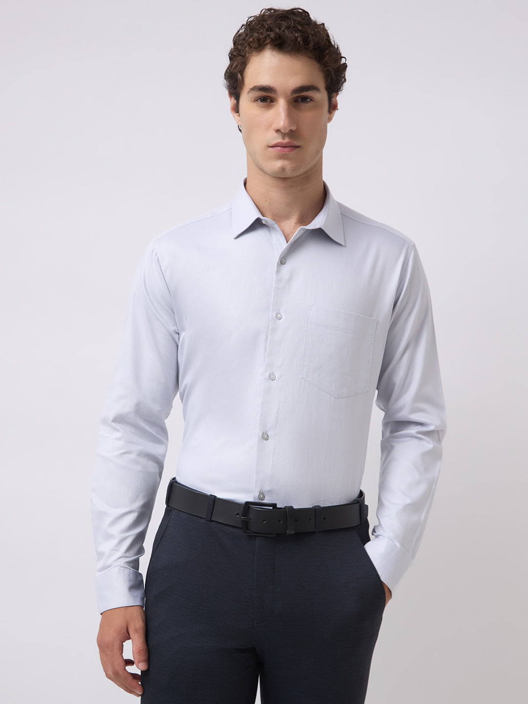 Men's Pure Cotton Herringbone Solid Regular Fit Full Sleeve Formal Shirt - Grey