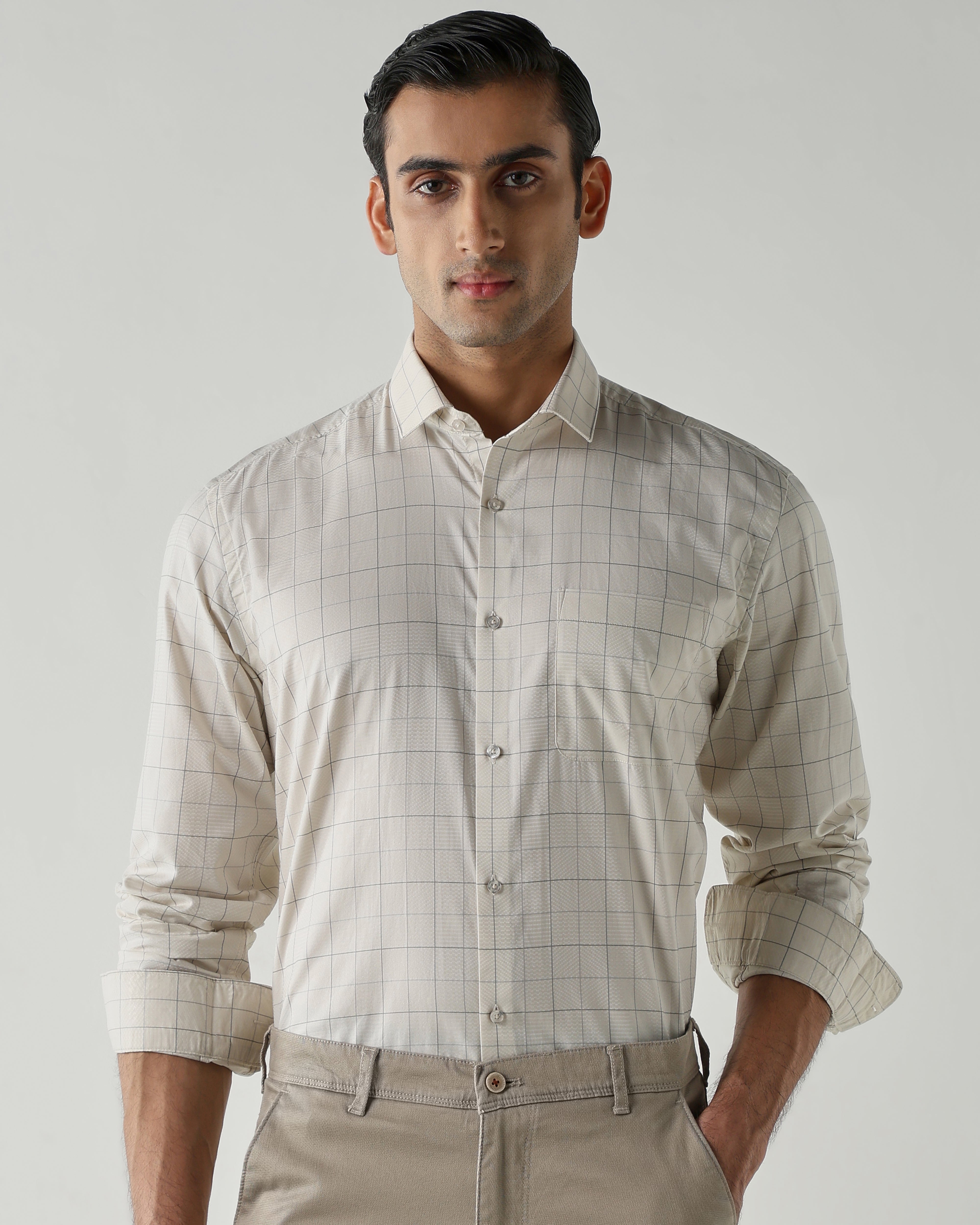 Fawn shirts crafted in 100% cotton,