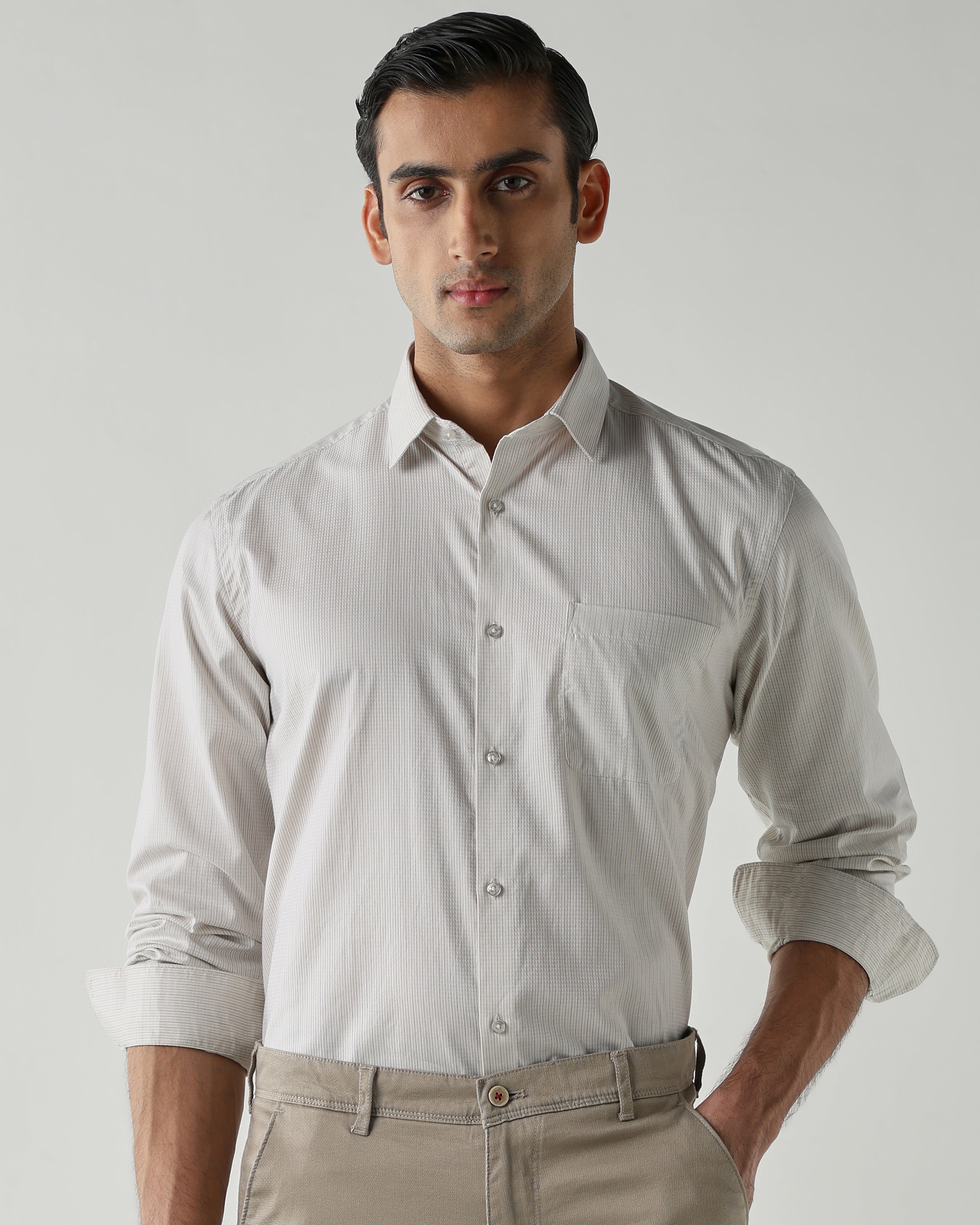 Beige shirts crafted in 100% cotton,