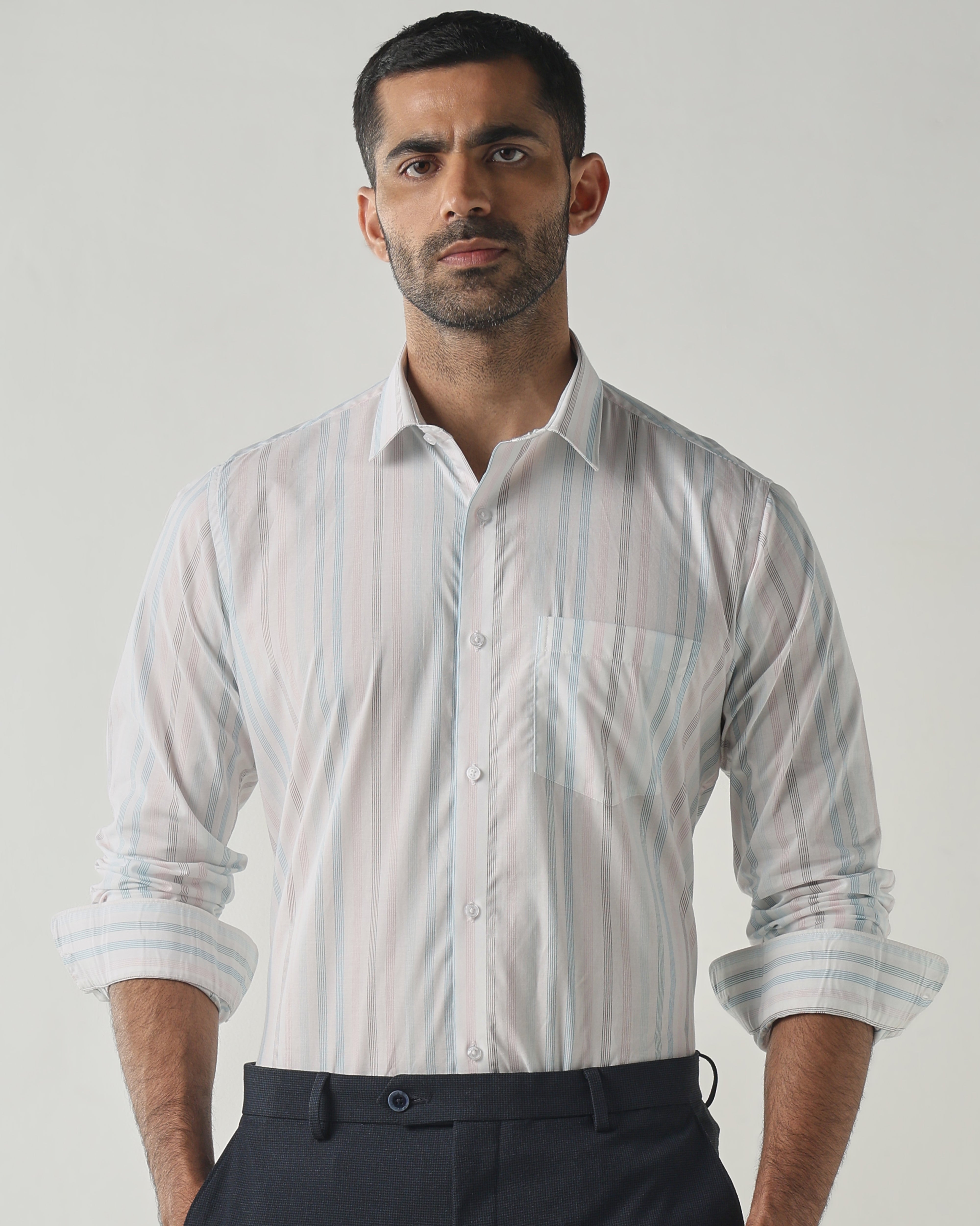 White/Pink Slim Fit Formal Essential Shirts