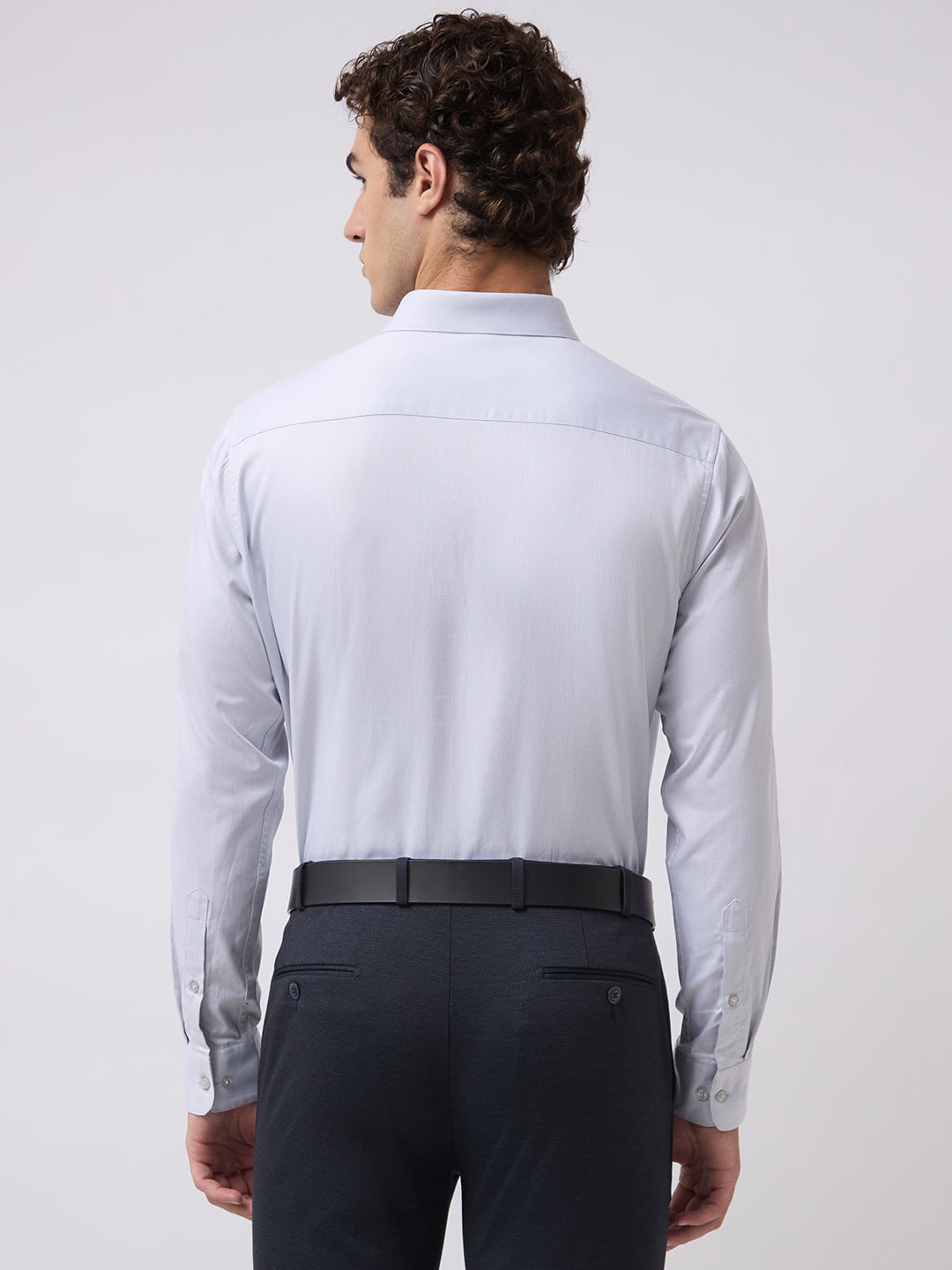 Men's Pure Cotton Herringbone Solid Regular Fit Full Sleeve Formal Shirt - Grey