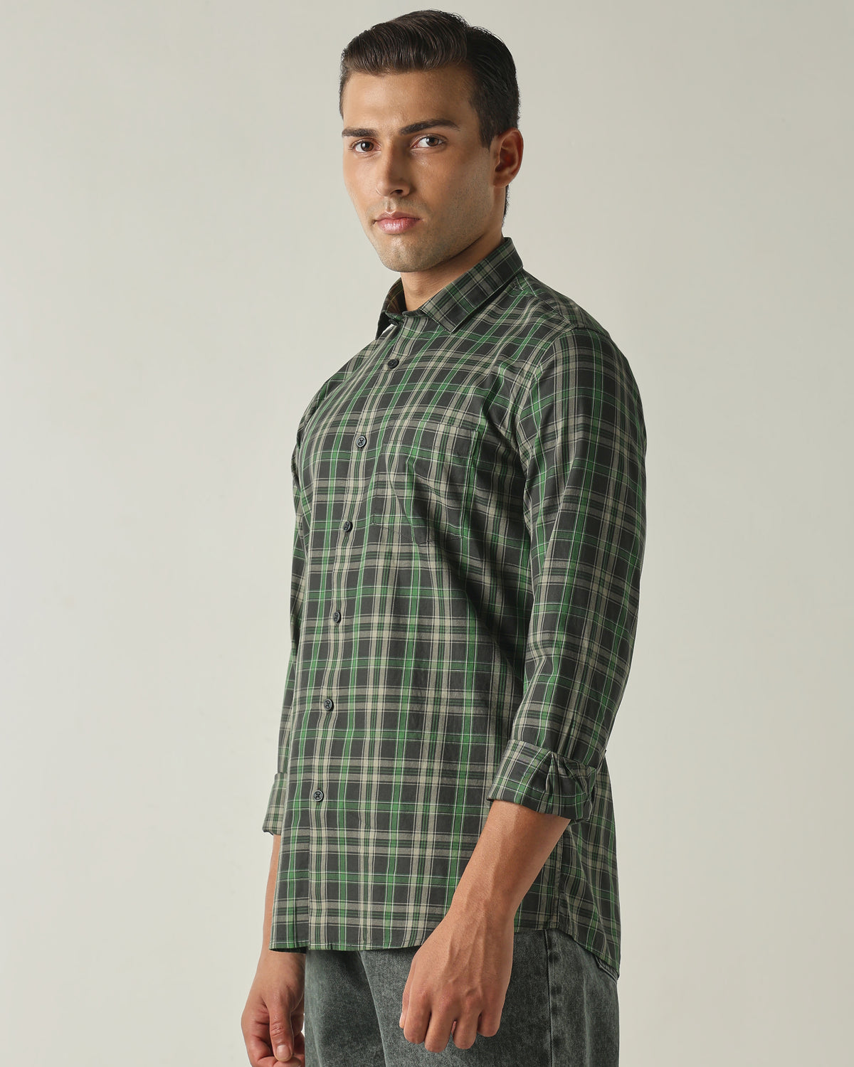 Men's Pure Cotton Checks Slim Fit Full Sleeve Casual Shirt - Green
