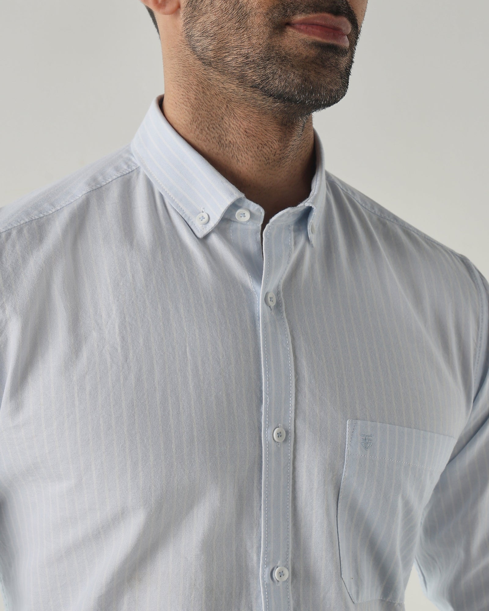 White/Beige Slim fit Smart Casual Shirts