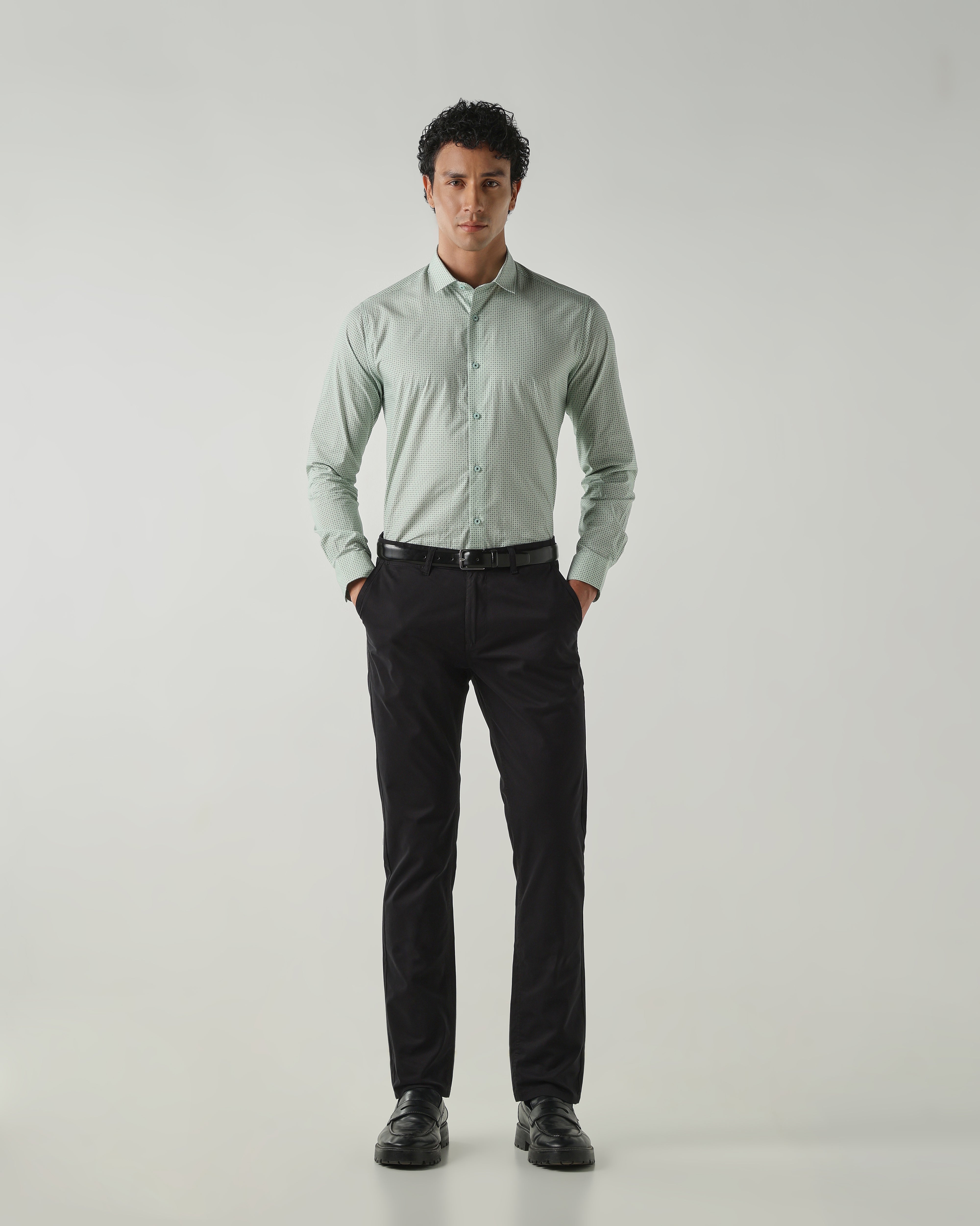 Men Regular Fit Trousers Black