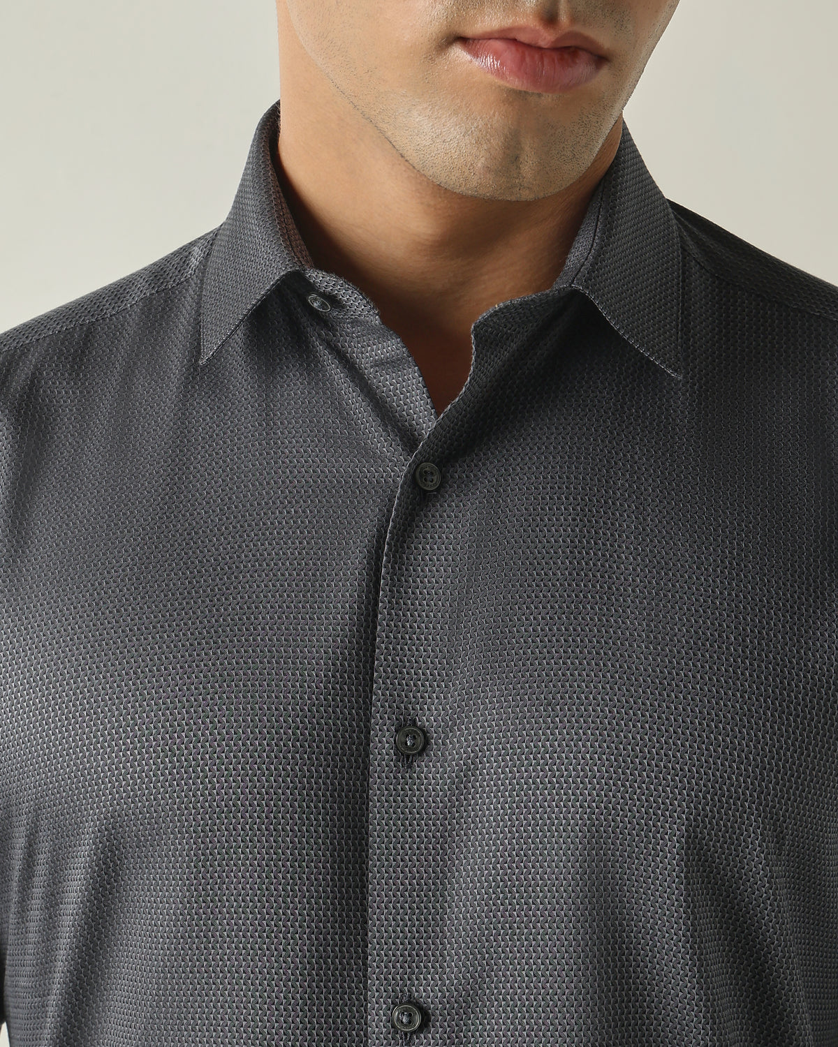 Men's Pure Cotton Dobby Solid Slim Fit Full Sleeve Formal Shirt - Grey
