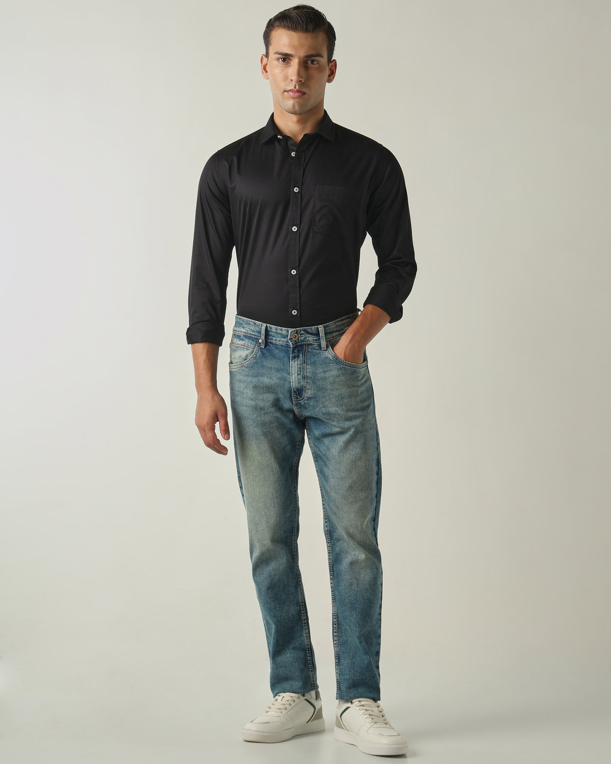 Men's Pure Cotton Solid Slim Fit Full Sleeve Casual Shirt - Black