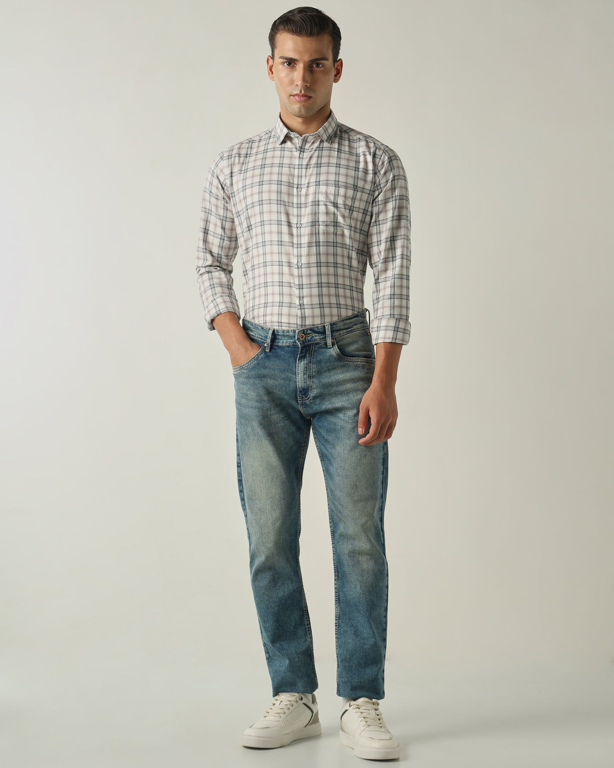 Men's Pure Cotton Checks Slim Fit Full Sleeve Casual Shirt - White