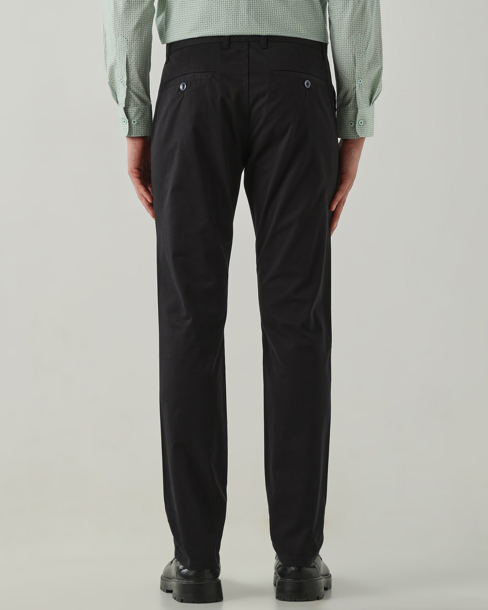 Men Regular Fit Trousers Black