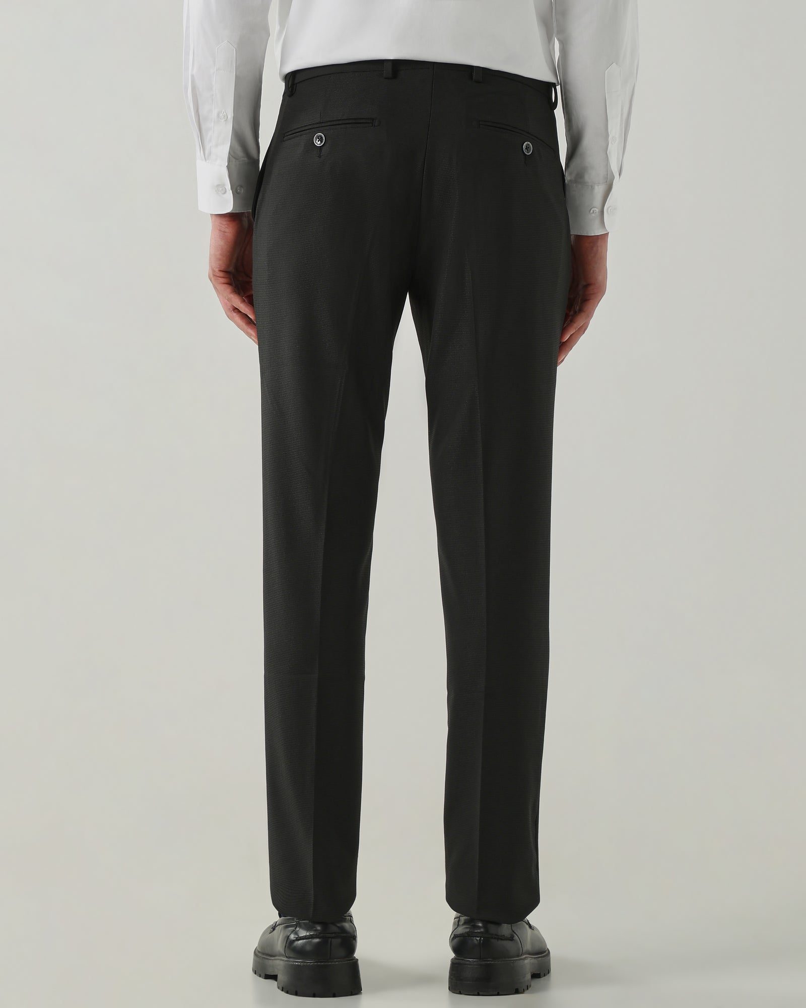 Men Tailor Fit Trousers Black