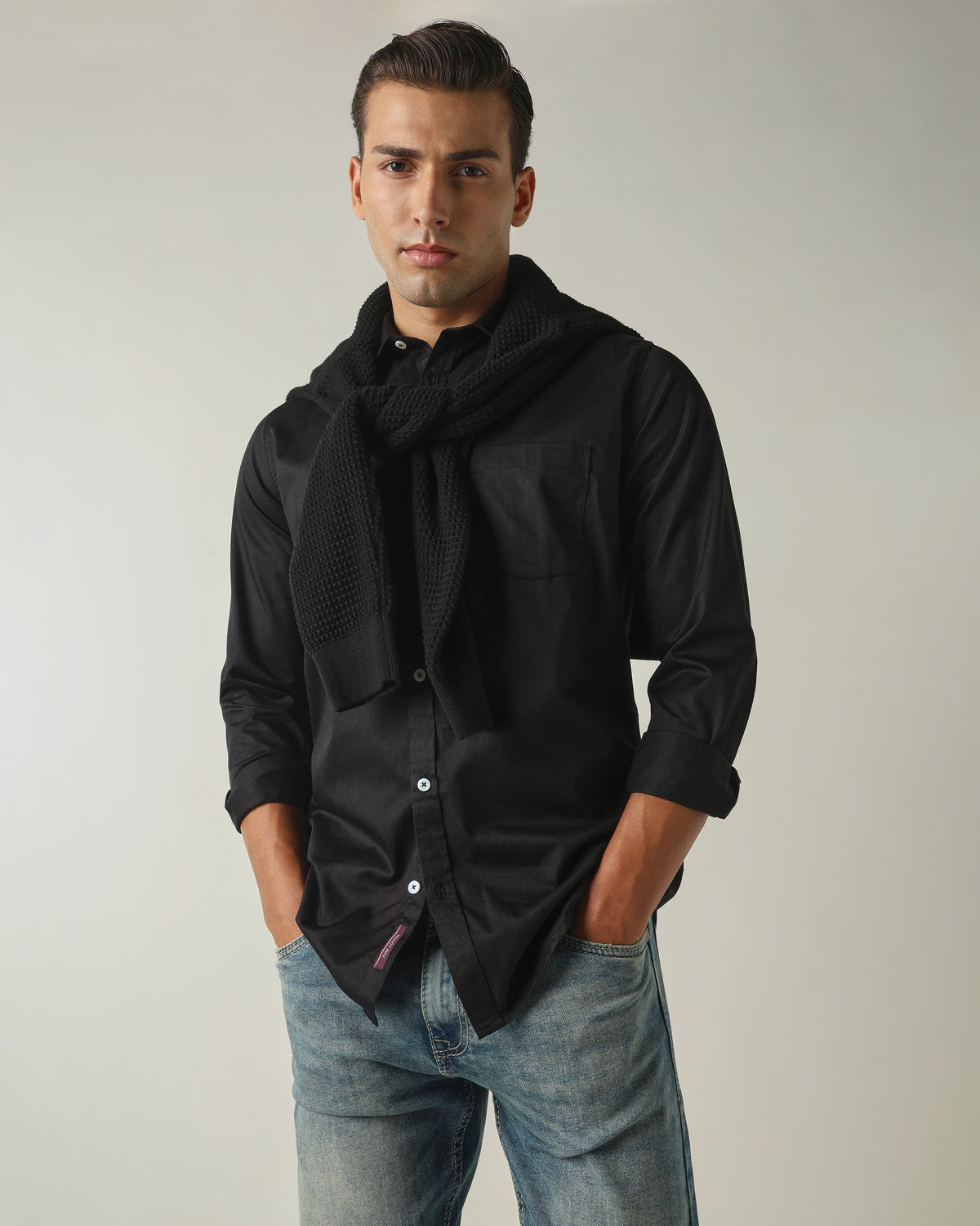 Men's Pure Cotton Solid Slim Fit Full Sleeve Casual Shirt - Black