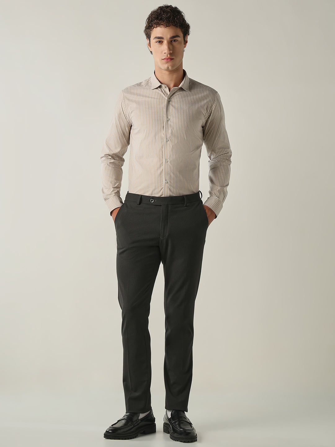 Men's Solid Poly Viscose Elastane Slim Fit Formal Trousers - Dark Grey