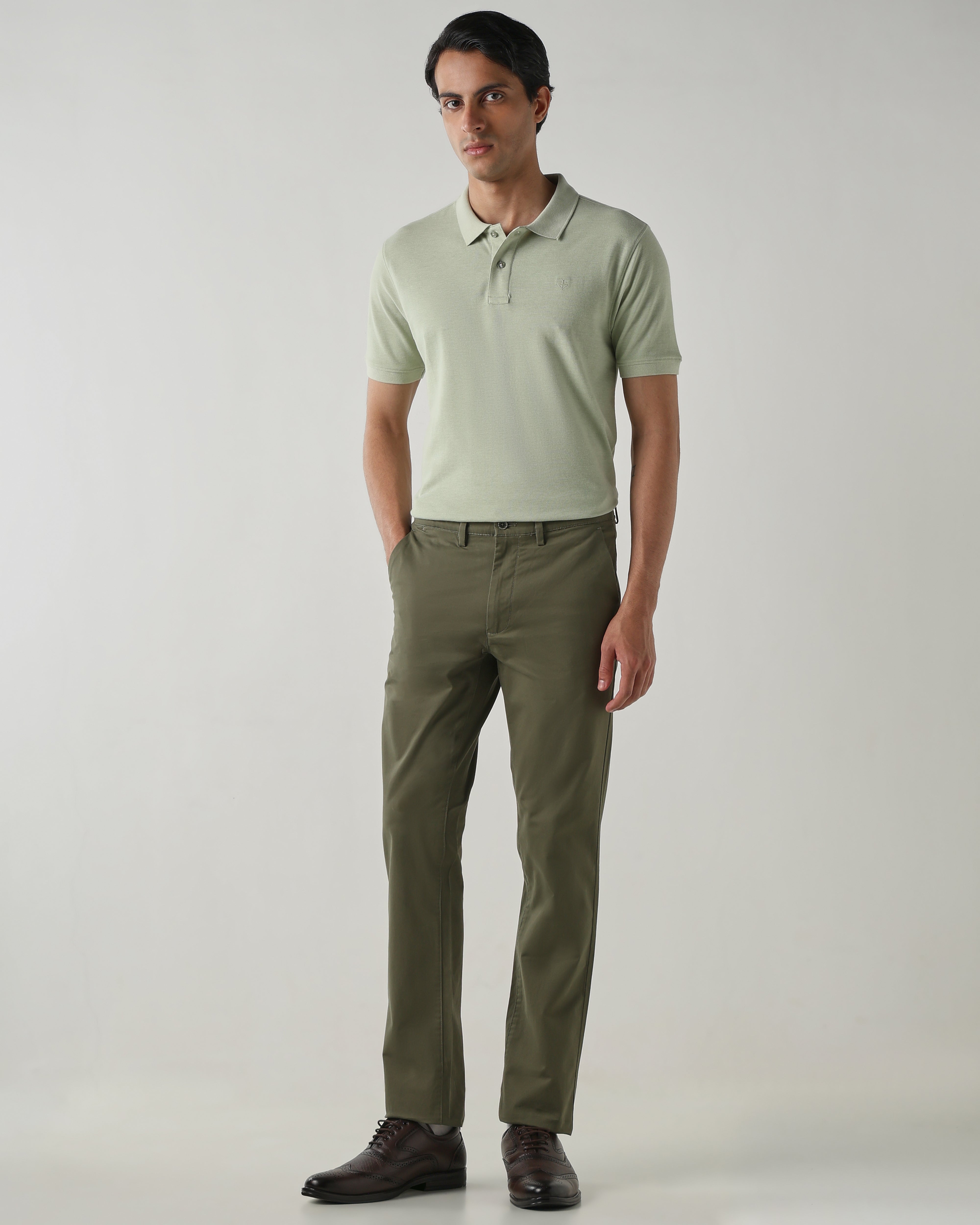 Men Regular Fit Trouser Olive