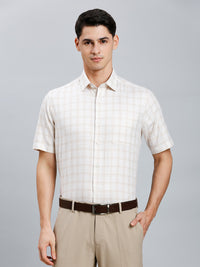 White & Brown & Beuge / 39