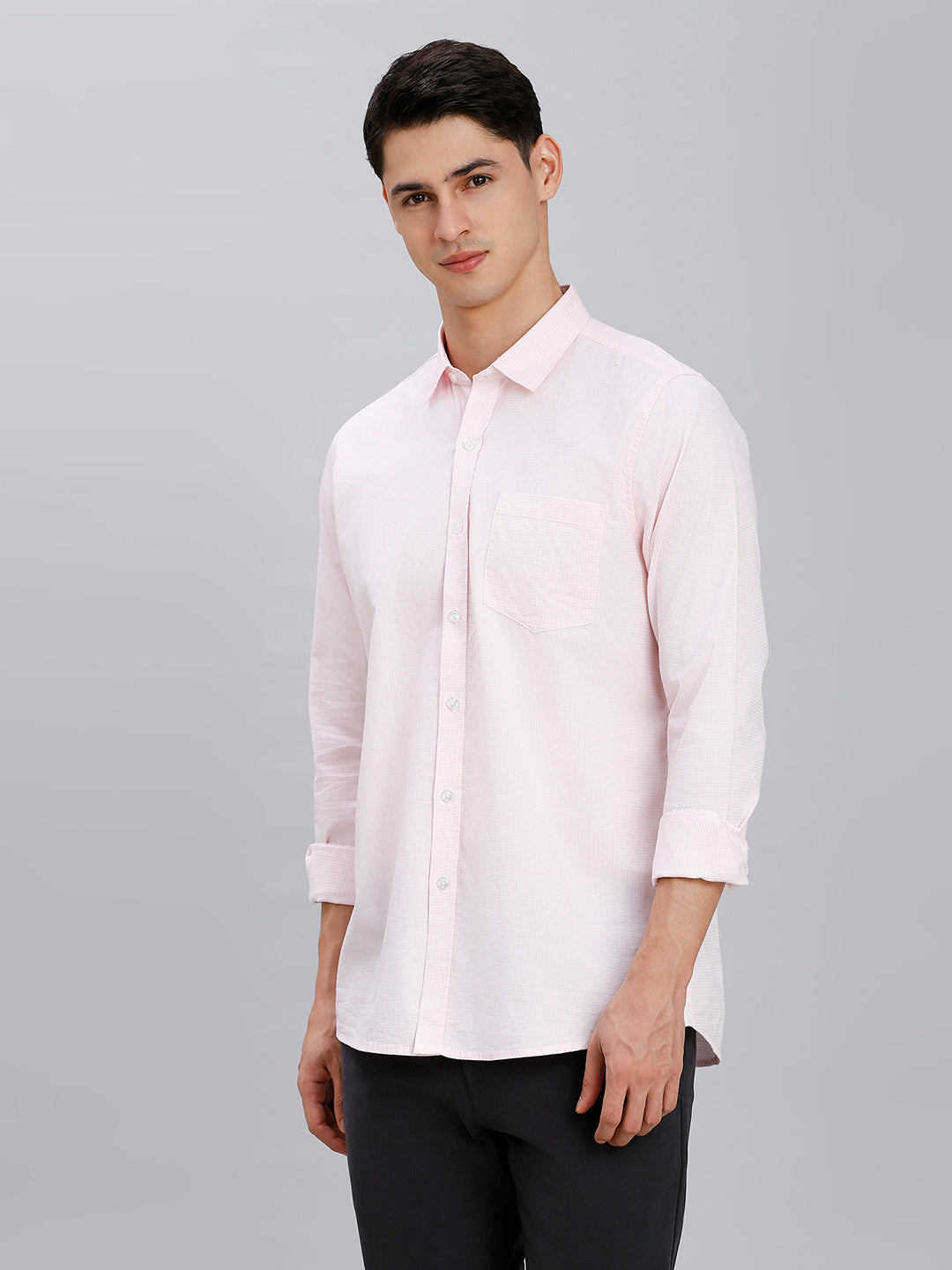 White & Pink Checks 100% Cotton Slim Fit Casual Full Sleeve Shirt