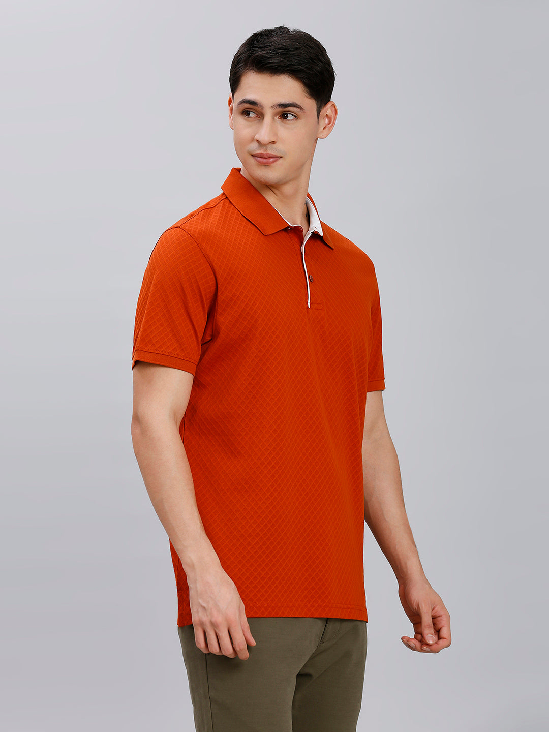 Tangerina Jacquard 100% Cotton Slim Fit Casual Half Sleeve T-Shirt