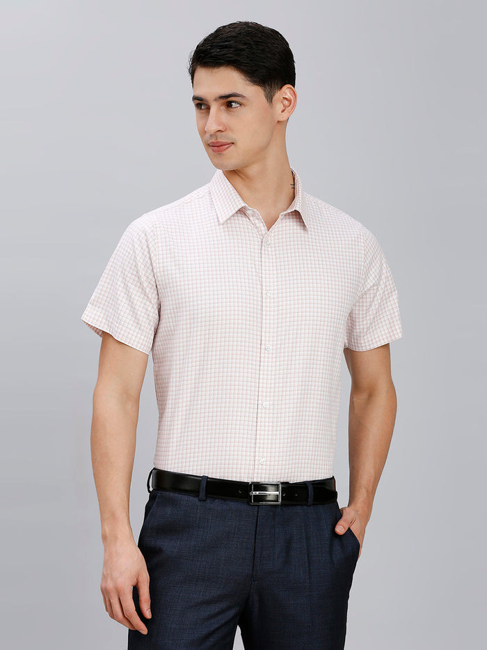 Men's Pure Cotton Checks Slim Fit Half Sleeve Formal Shirt - White & Pink
