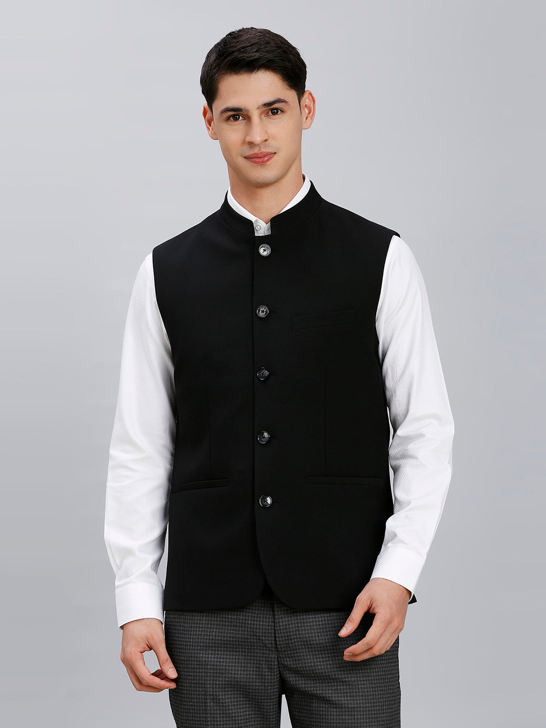 Black Plain Poly Viscose Elastane Tailor Fit Formal S/Less Waistcoat