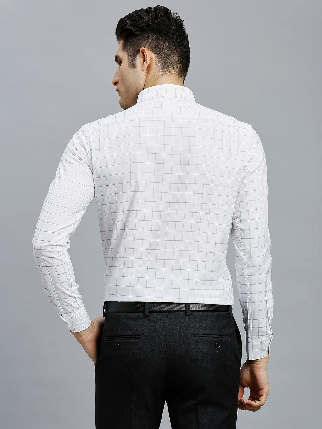 Sophisticated White & Navy Checks Pima Cotton Regular Fit Formal Full Sleeve Shirt