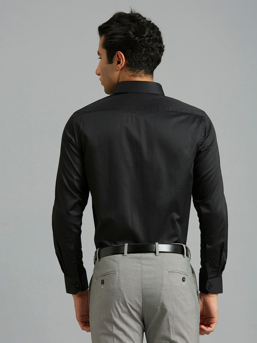 Black Solid Pima Cotton Regular Fit Formal Full Sleeve Shirt