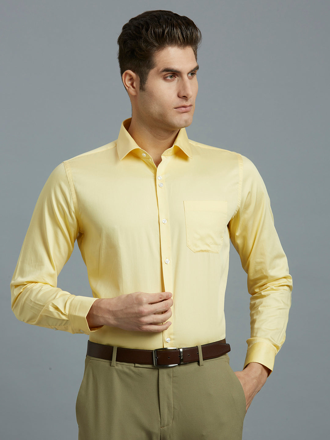 Yellow Solid Gizacotton Regular Fit Formal Full Sleeve Shirt